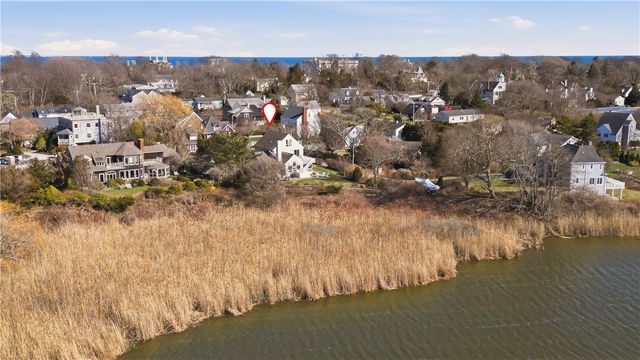 8 Key Court, Newport, RI 02840