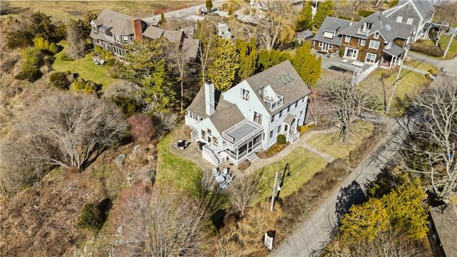 8 Key Court, Newport, RI 02840