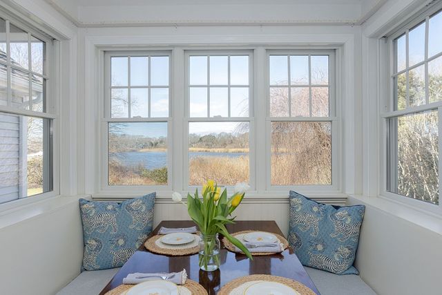 8 Key Court, Newport, RI 02840