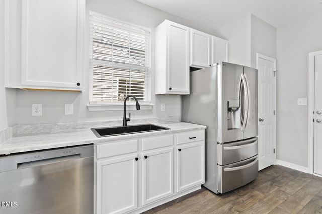 5112 Mabe Drive, Holly Springs, NC 27540