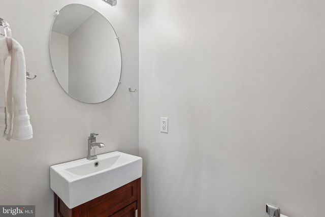 518 STONEY RUN RD, Spring City, PA 19475