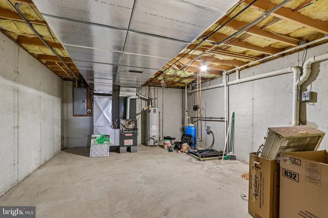 518 STONEY RUN RD, Spring City, PA 19475