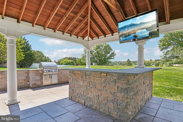 518 STONEY RUN RD, Spring City, PA 19475