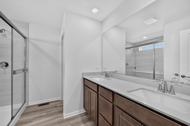 565 Arye Drive, Elgin, IL 60124