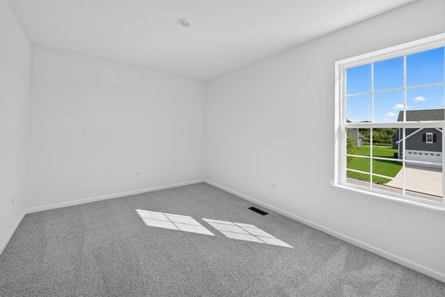 565 Arye Drive, Elgin, IL 60124