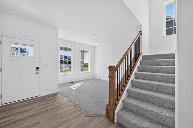 565 Arye Drive, Elgin, IL 60124
