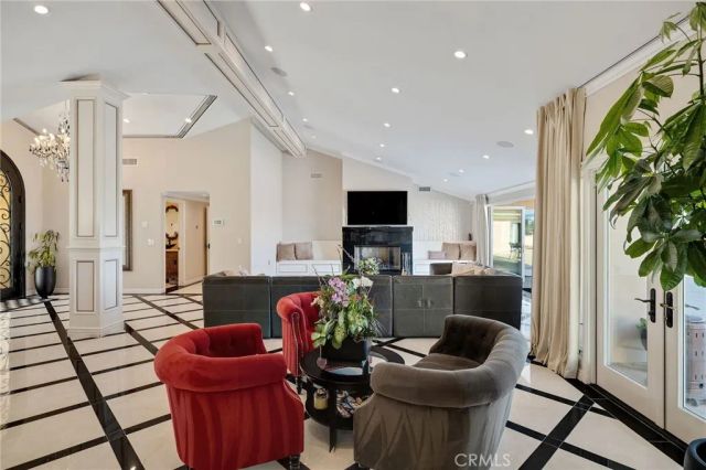 21 Coveview Drive, Rancho Palos Verdes, CA 90275