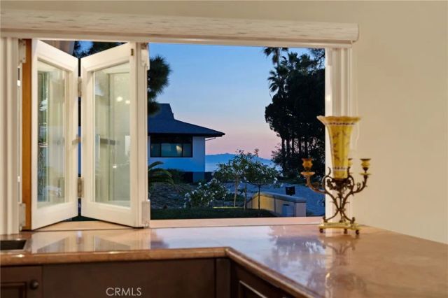 21 Coveview Drive, Rancho Palos Verdes, CA 90275