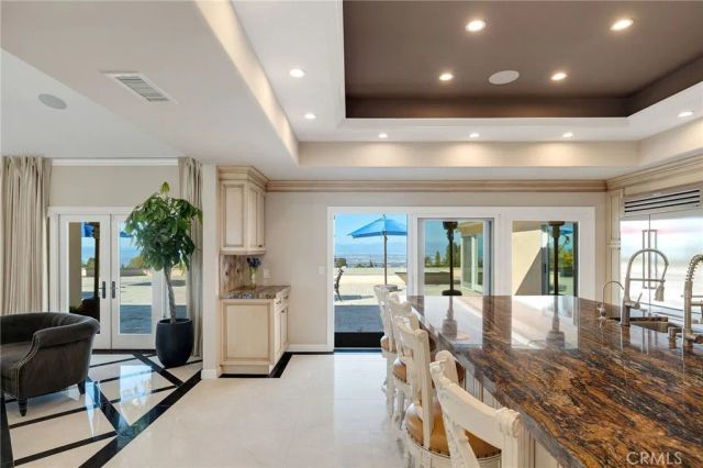 21 Coveview Drive, Rancho Palos Verdes, CA 90275