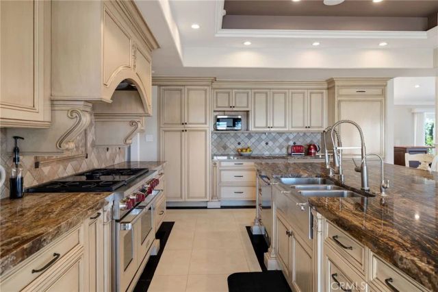 21 Coveview Drive, Rancho Palos Verdes, CA 90275