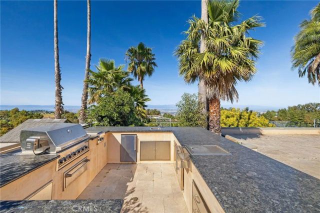 21 Coveview Drive, Rancho Palos Verdes, CA 90275