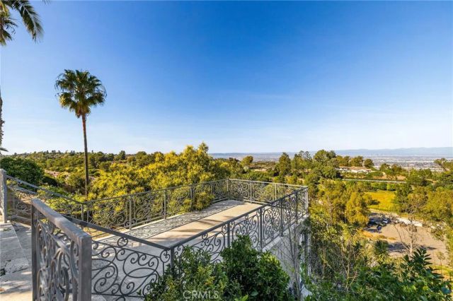 21 Coveview Drive, Rancho Palos Verdes, CA 90275