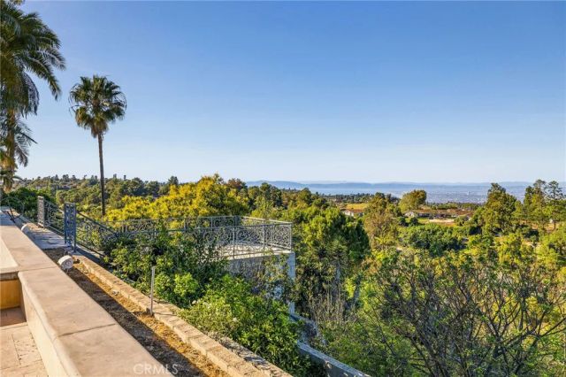 21 Coveview Drive, Rancho Palos Verdes, CA 90275