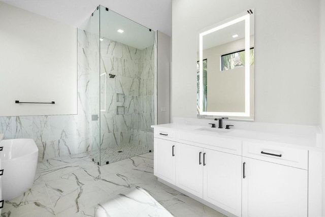 110 SE Via Verona, Port St. Lucie, Port St Lucie, FL 34984