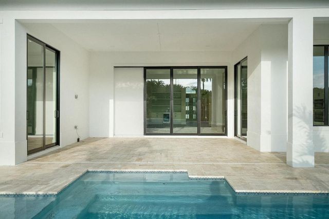 110 SE Via Verona, Port St. Lucie, Port St Lucie, FL 34984