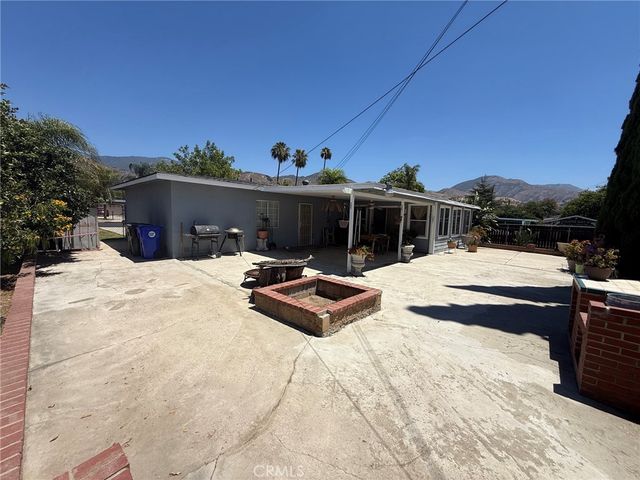 1275 E 37th, San Bernardino, CA 92404
