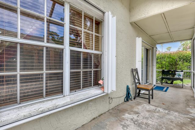 949 Honeytree Lane A, Wellington, FL 33414