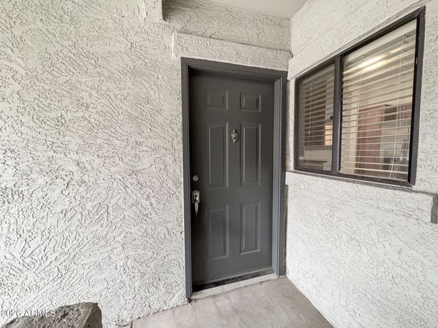 15095 N THOMPSON PEAK Parkway 2003, Scottsdale, AZ 85260