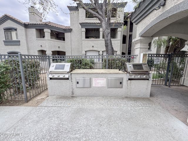 15095 N THOMPSON PEAK Parkway 2003, Scottsdale, AZ 85260