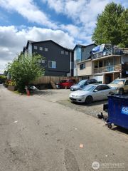 3904 27th Avenue S, Seattle, WA 98108