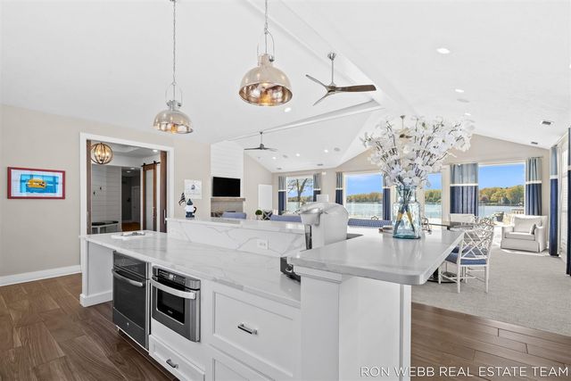 195 Janes View Drive, Holland, MI 49424