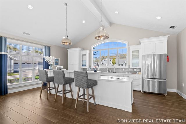 195 Janes View Drive, Holland, MI 49424