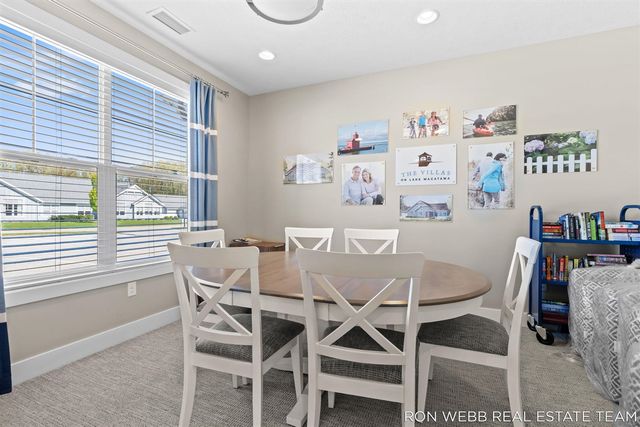195 Janes View Drive, Holland, MI 49424