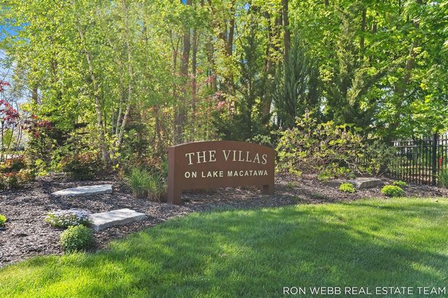 195 Janes View Drive, Holland, MI 49424