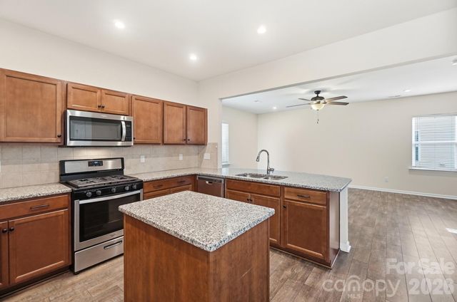 7019 Thornrose Drive, Charlotte, NC 28210