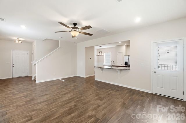 7019 Thornrose Drive, Charlotte, NC 28210