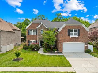 8460 Fairgreen Avenue, Waxhaw, NC 28173