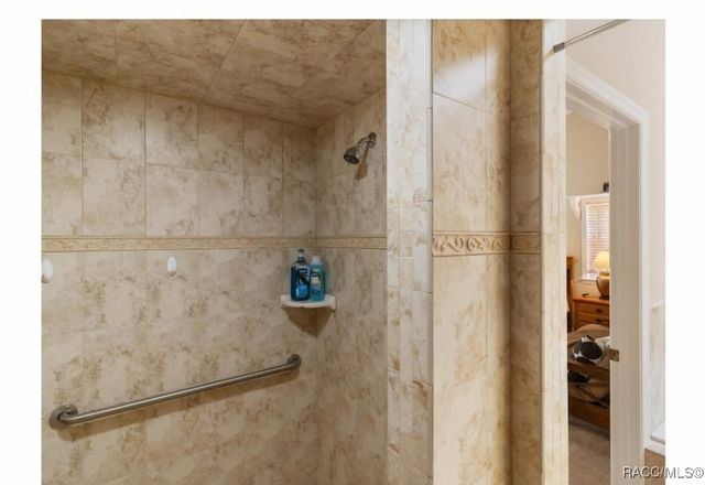 5410 S Magnolia Avenue, Homosassa, FL 34448