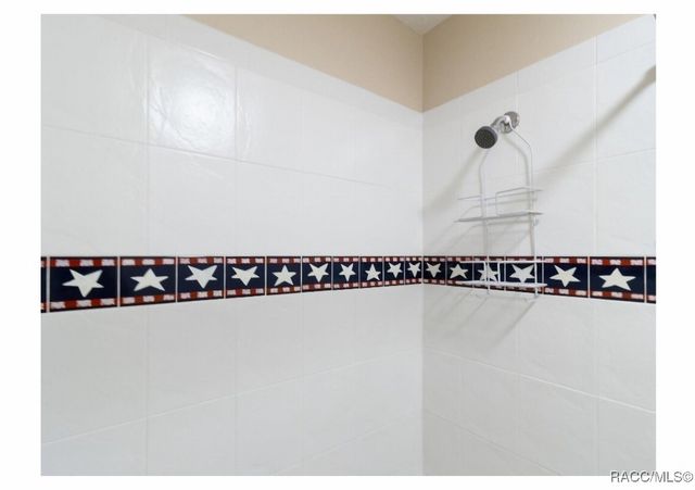 5410 S Magnolia Avenue, Homosassa, FL 34448