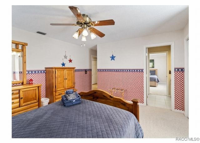 5410 S Magnolia Avenue, Homosassa, FL 34448