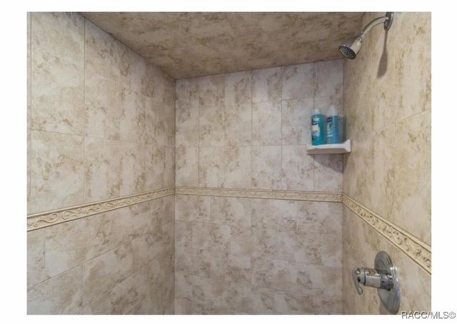 5410 S Magnolia Avenue, Homosassa, FL 34448