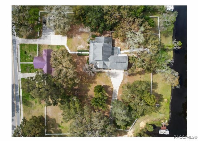 5410 S Magnolia Avenue, Homosassa, FL 34448