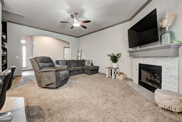 1186 Creekside Drive, Choctaw, OK 73020