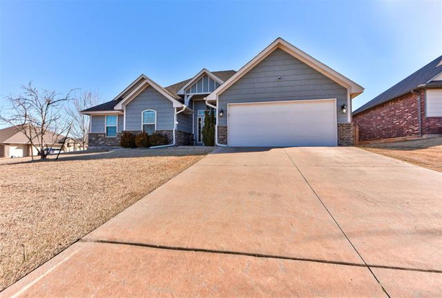 1186 Creekside Drive, Choctaw, OK 73020