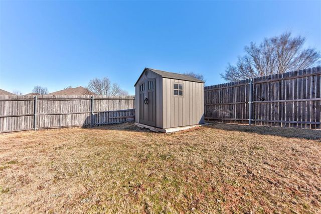 1186 Creekside Drive, Choctaw, OK 73020