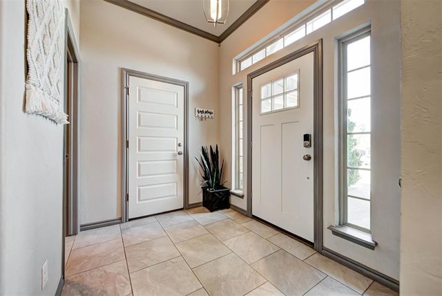 1186 Creekside Drive, Choctaw, OK 73020