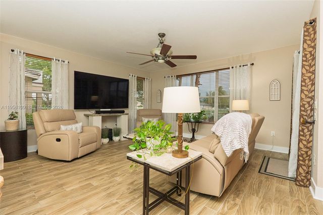 13351 SW 45th Dr, Miramar, FL 33027