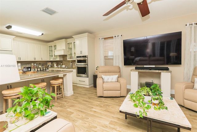 13351 SW 45th Dr, Miramar, FL 33027