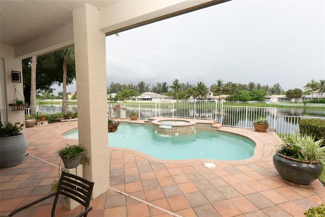 13351 SW 45th Dr, Miramar, FL 33027