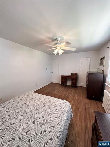 32b Elmwood Court B, Elmwood Park, NJ 07407