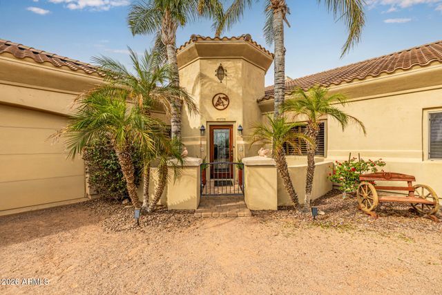 25614 W Melanie Drive, Wittmann, AZ 85361