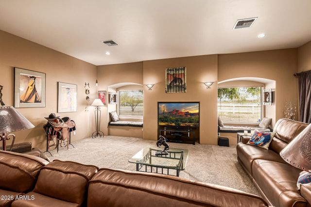 25614 W Melanie Drive, Wittmann, AZ 85361