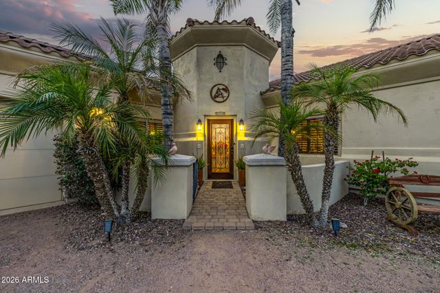 25614 W Melanie Drive, Wittmann, AZ 85361