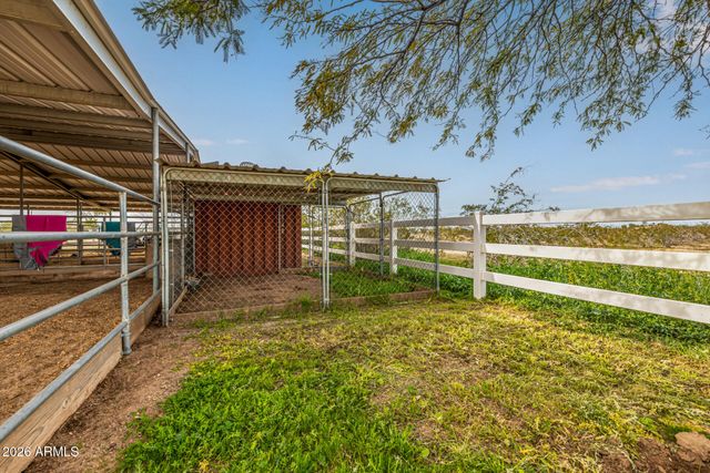 25614 W Melanie Drive, Wittmann, AZ 85361