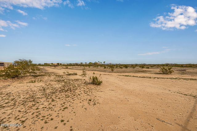 25614 W Melanie Drive, Wittmann, AZ 85361