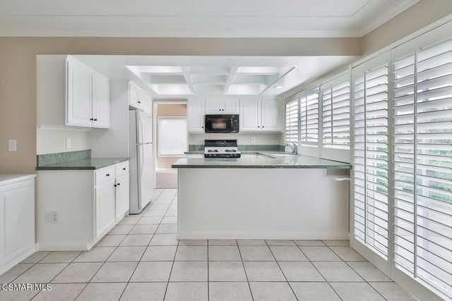 1046 Barrow Court, Westlake Village, CA 91361